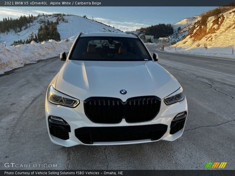 Alpine White / Canberra Beige 2021 BMW X5 xDrive40i