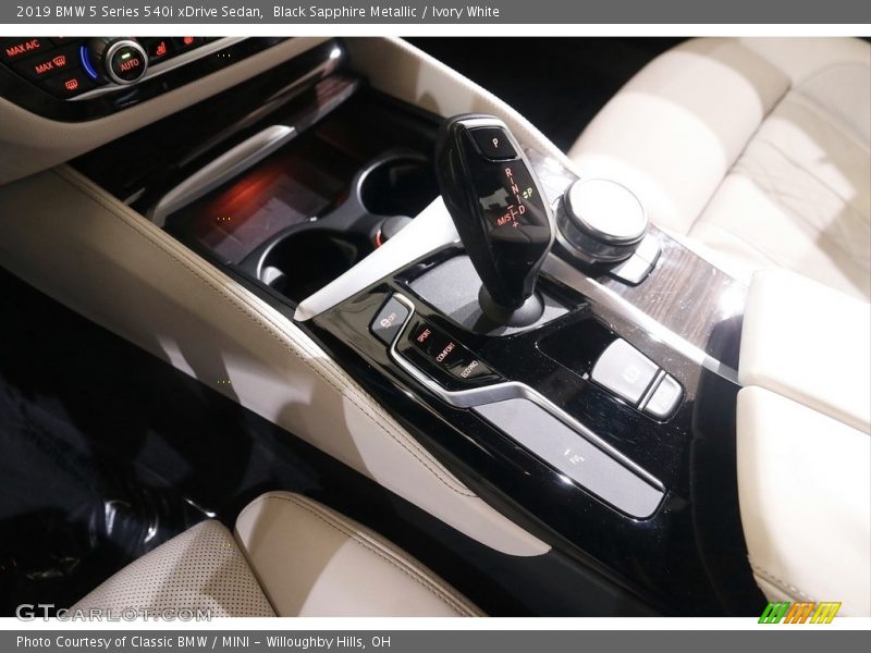 Black Sapphire Metallic / Ivory White 2019 BMW 5 Series 540i xDrive Sedan