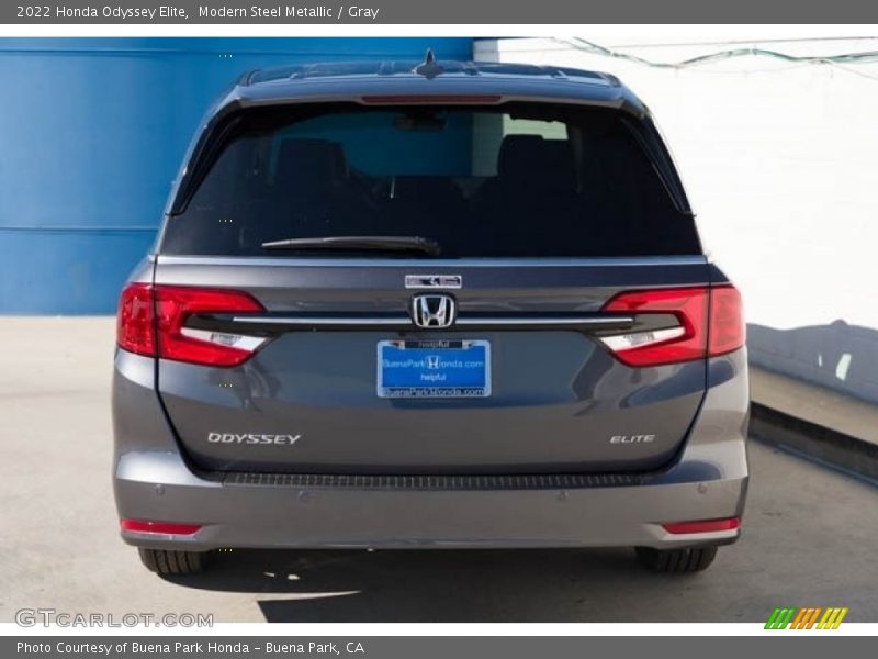 Modern Steel Metallic / Gray 2022 Honda Odyssey Elite