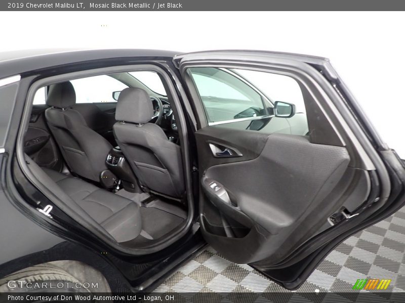 Mosaic Black Metallic / Jet Black 2019 Chevrolet Malibu LT