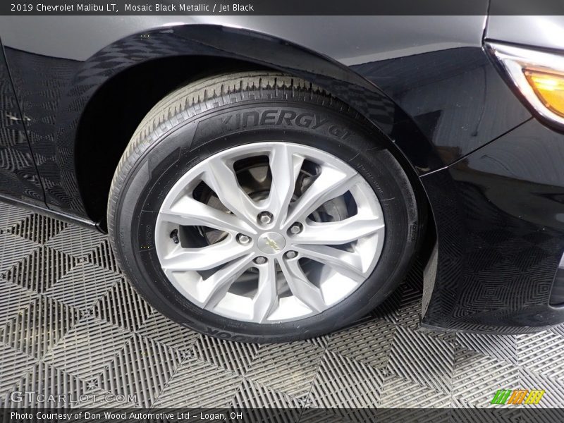 Mosaic Black Metallic / Jet Black 2019 Chevrolet Malibu LT