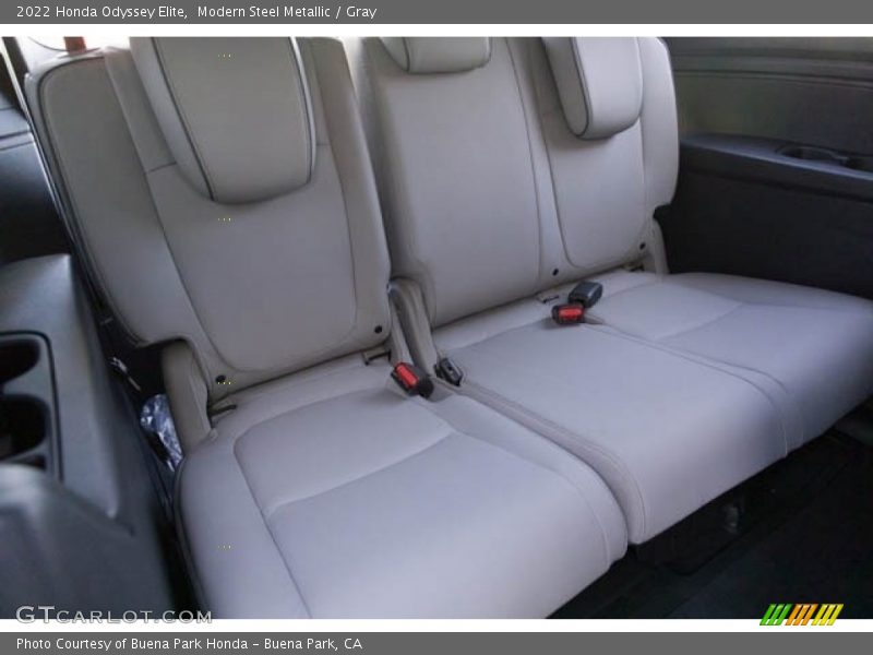 Modern Steel Metallic / Gray 2022 Honda Odyssey Elite