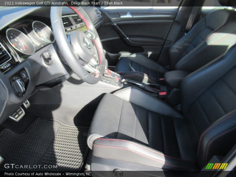 Deep Black Pearl / Titan Black 2021 Volkswagen Golf GTI Autobahn