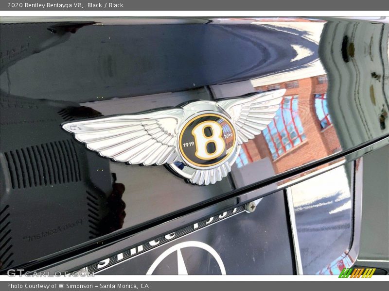 Black / Black 2020 Bentley Bentayga V8