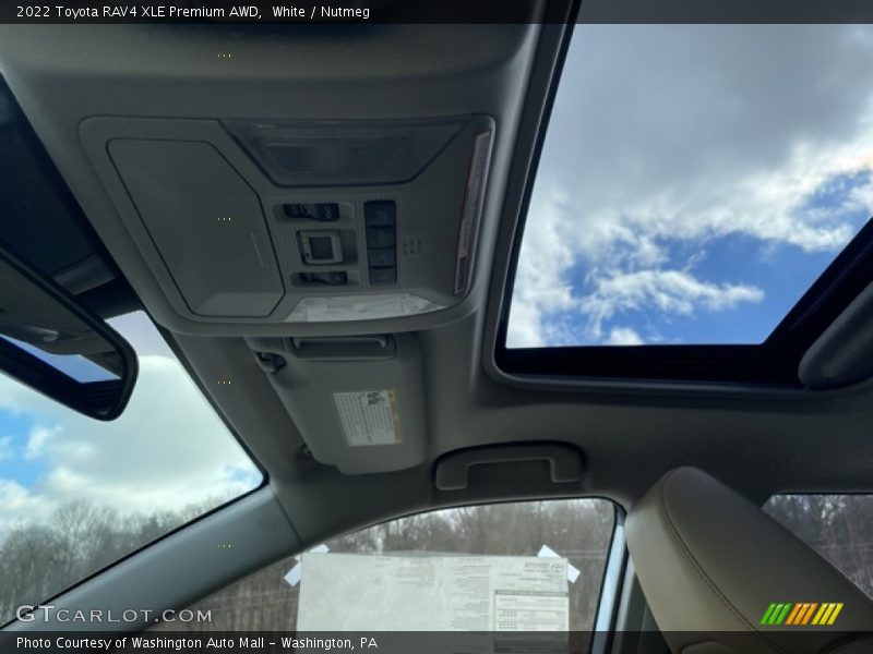 White / Nutmeg 2022 Toyota RAV4 XLE Premium AWD