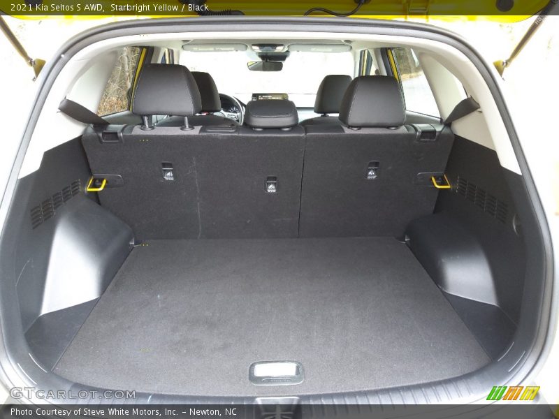  2021 Seltos S AWD Trunk