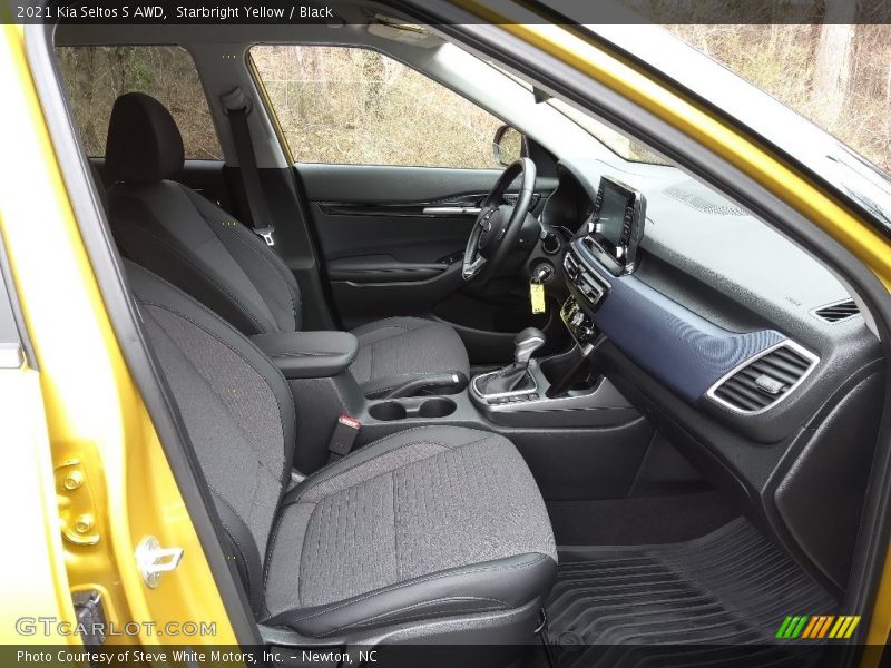  2021 Seltos S AWD Black Interior
