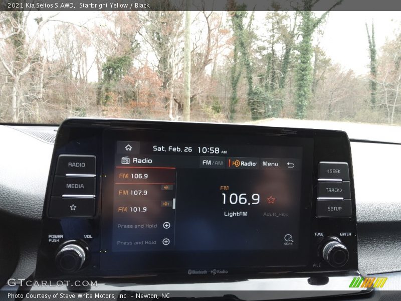 Starbright Yellow / Black 2021 Kia Seltos S AWD