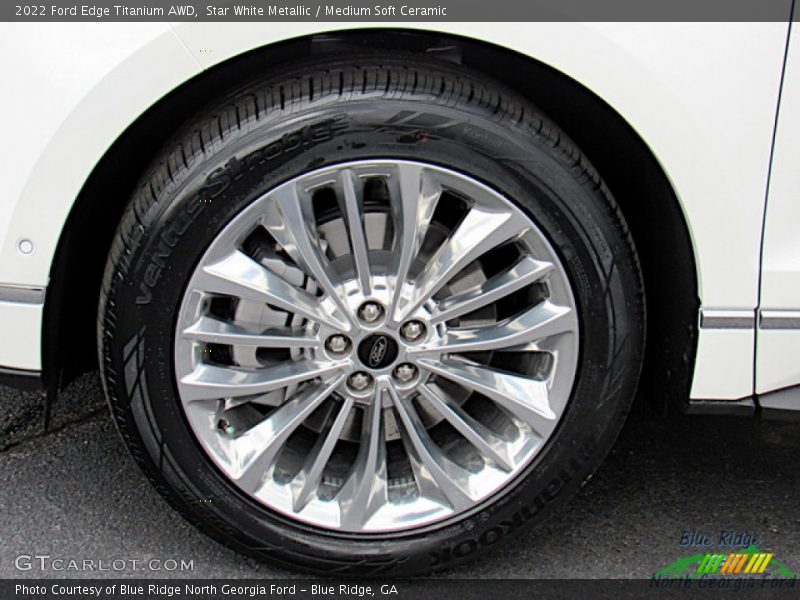  2022 Edge Titanium AWD Wheel