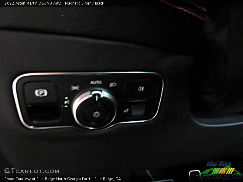 Magnetic Silver / Black 2022 Aston Martin DBX V8 AWD