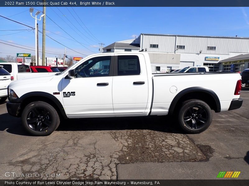 Bright White / Black 2022 Ram 1500 Classic Quad Cab 4x4