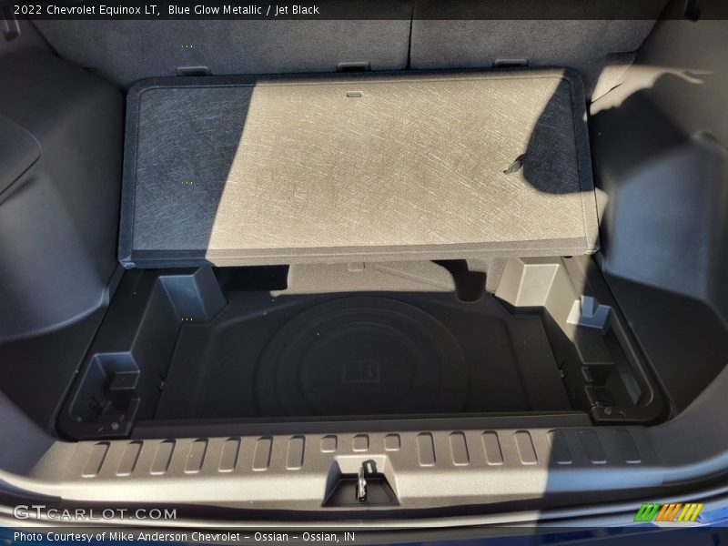 Blue Glow Metallic / Jet Black 2022 Chevrolet Equinox LT