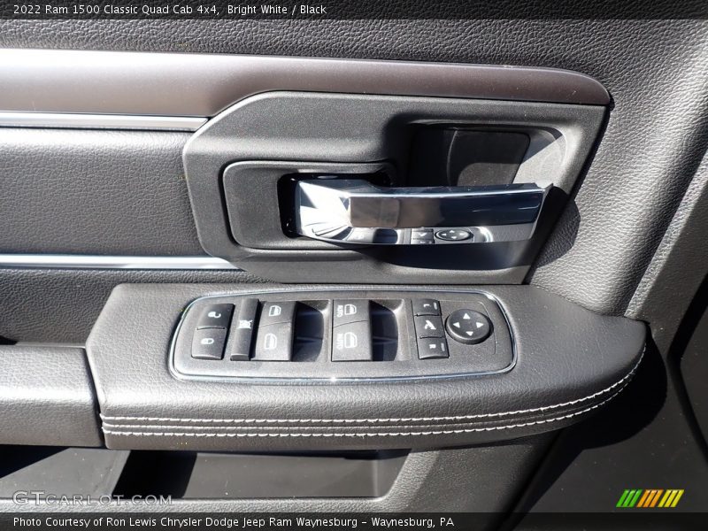 Bright White / Black 2022 Ram 1500 Classic Quad Cab 4x4