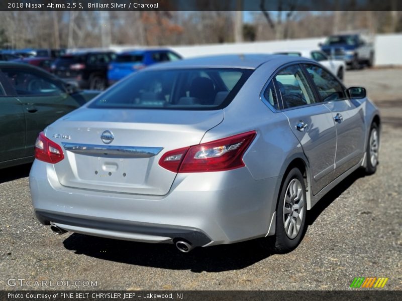 Brilliant Silver / Charcoal 2018 Nissan Altima 2.5 S