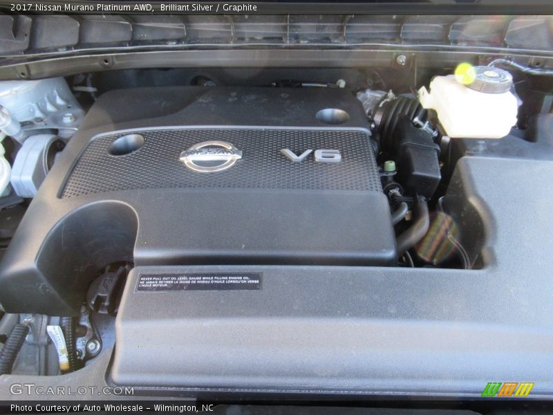 Brilliant Silver / Graphite 2017 Nissan Murano Platinum AWD