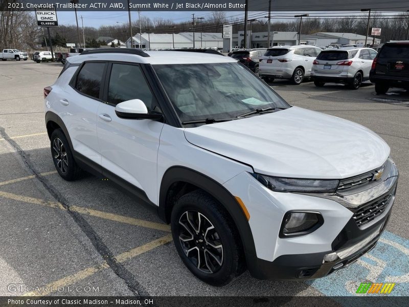 Front 3/4 View of 2021 TrailBlazer ACTIV AWD