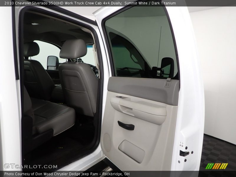 Door Panel of 2010 Silverado 3500HD Work Truck Crew Cab 4x4 Dually