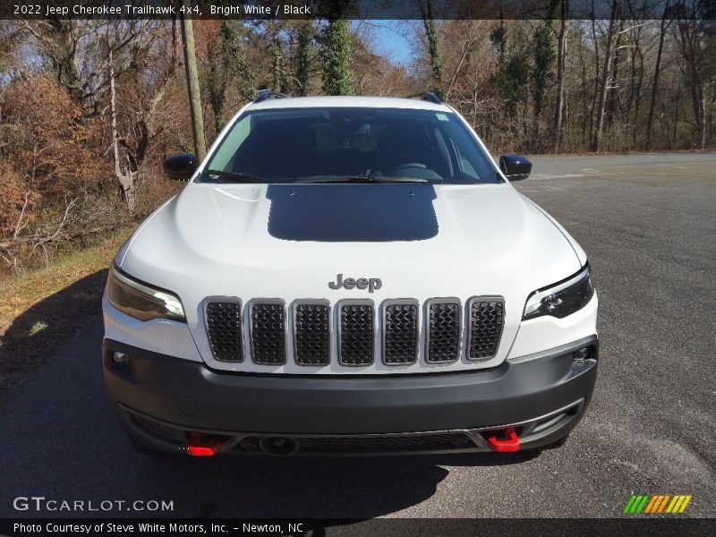 Bright White / Black 2022 Jeep Cherokee Trailhawk 4x4