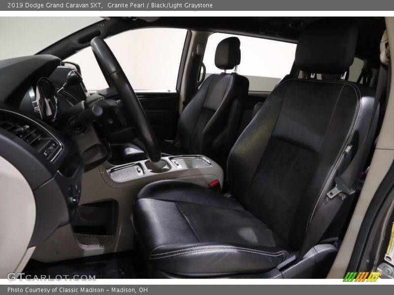Granite Pearl / Black/Light Graystone 2019 Dodge Grand Caravan SXT