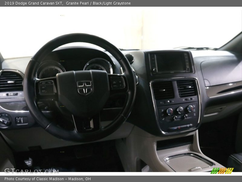 Granite Pearl / Black/Light Graystone 2019 Dodge Grand Caravan SXT