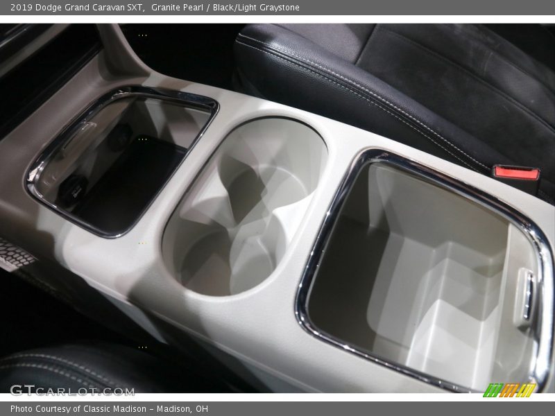 Granite Pearl / Black/Light Graystone 2019 Dodge Grand Caravan SXT
