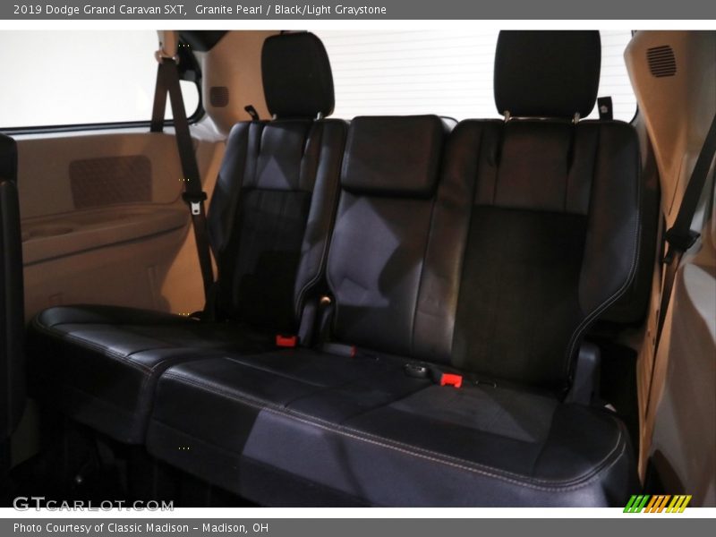 Granite Pearl / Black/Light Graystone 2019 Dodge Grand Caravan SXT