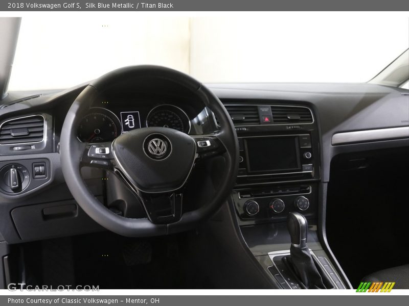 Silk Blue Metallic / Titan Black 2018 Volkswagen Golf S