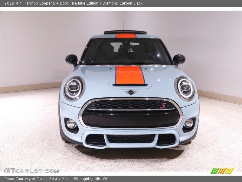 Ice Blue Edition / Diamond Carbon Black 2019 Mini Hardtop Cooper S 4 Door