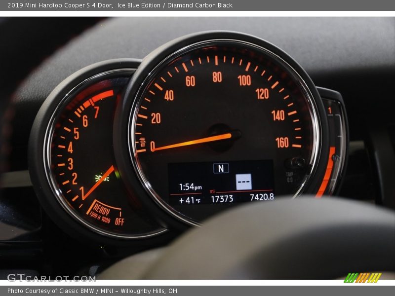 Ice Blue Edition / Diamond Carbon Black 2019 Mini Hardtop Cooper S 4 Door