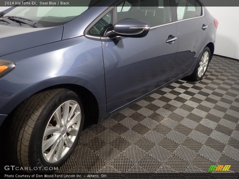 Steel Blue / Black 2014 Kia Forte EX