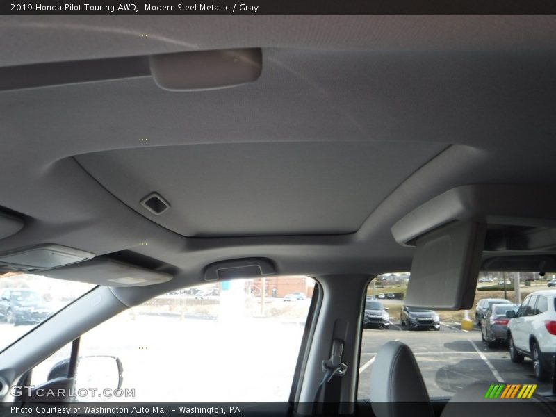 Modern Steel Metallic / Gray 2019 Honda Pilot Touring AWD