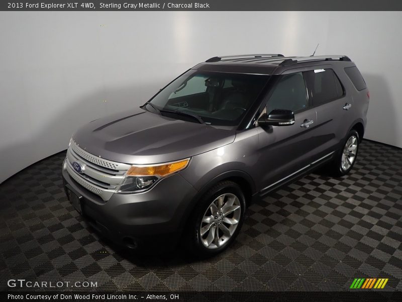 Sterling Gray Metallic / Charcoal Black 2013 Ford Explorer XLT 4WD