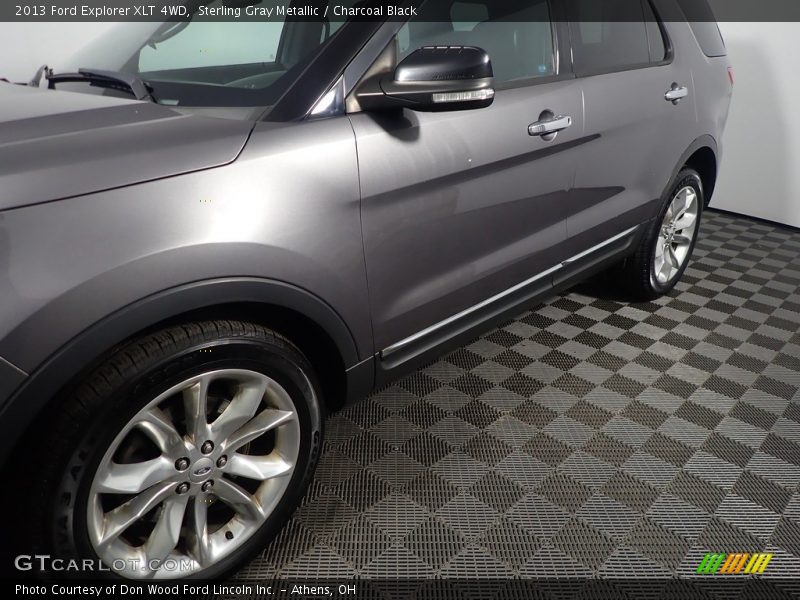 Sterling Gray Metallic / Charcoal Black 2013 Ford Explorer XLT 4WD