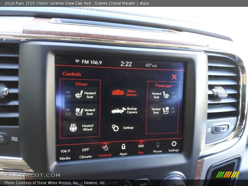 Controls of 2019 1500 Classic Laramie Crew Cab 4x4