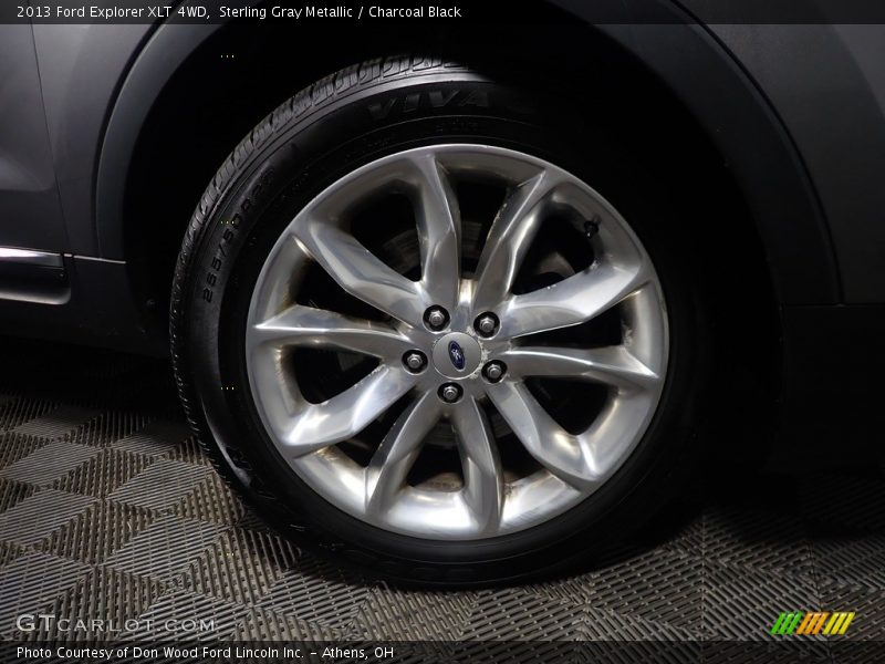 Sterling Gray Metallic / Charcoal Black 2013 Ford Explorer XLT 4WD