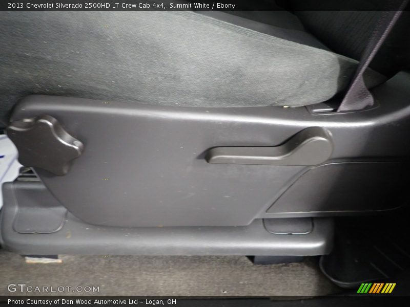 Summit White / Ebony 2013 Chevrolet Silverado 2500HD LT Crew Cab 4x4