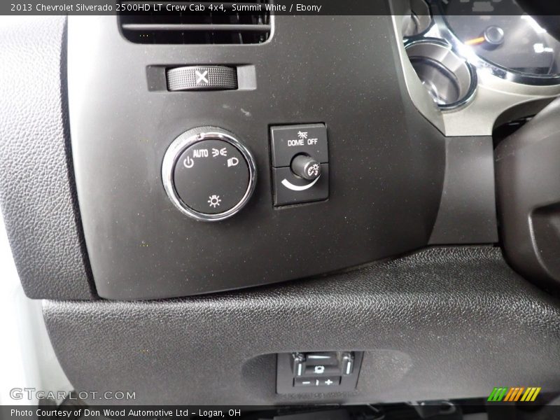 Summit White / Ebony 2013 Chevrolet Silverado 2500HD LT Crew Cab 4x4