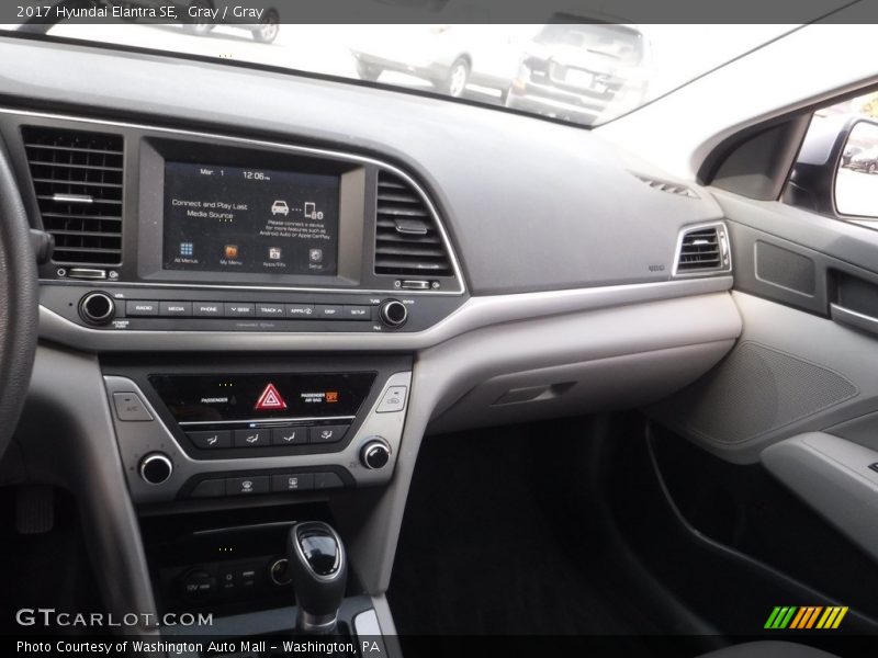 Gray / Gray 2017 Hyundai Elantra SE