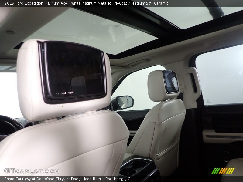 White Platinum Metallic Tri-Coat / Medium Soft Ceramic 2019 Ford Expedition Platinum 4x4
