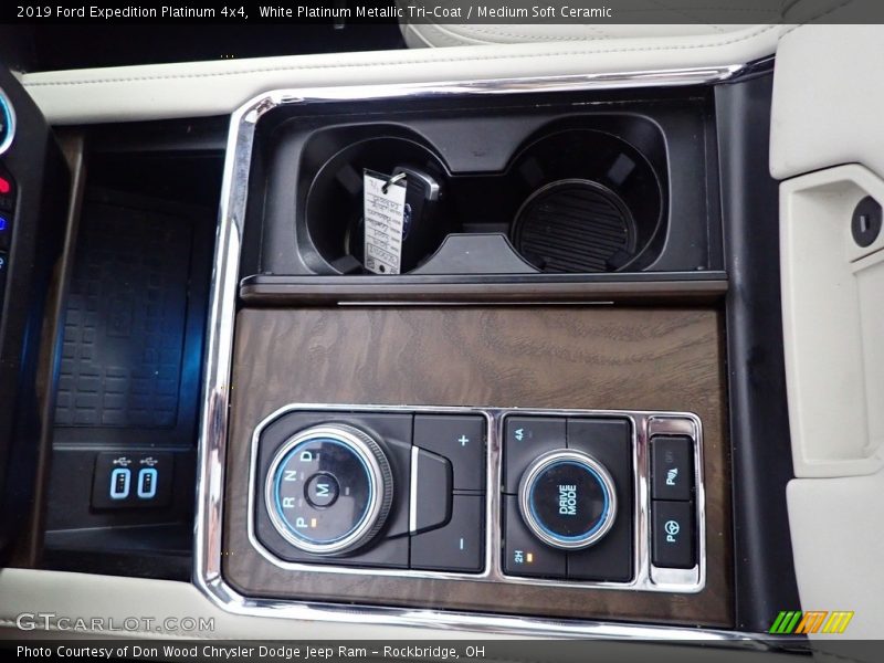 White Platinum Metallic Tri-Coat / Medium Soft Ceramic 2019 Ford Expedition Platinum 4x4