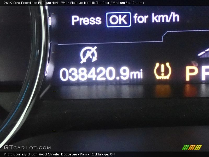 White Platinum Metallic Tri-Coat / Medium Soft Ceramic 2019 Ford Expedition Platinum 4x4
