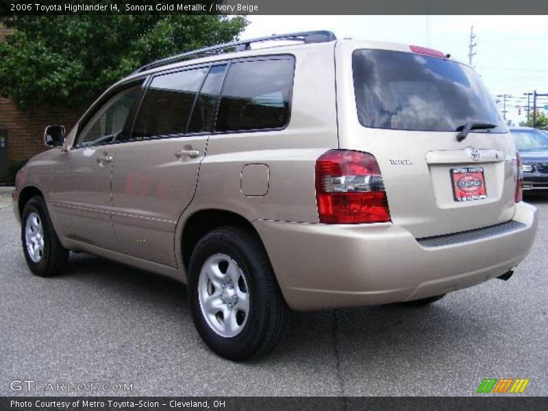 Sonora Gold Metallic / Ivory Beige 2006 Toyota Highlander I4