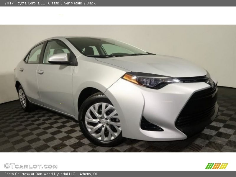 Classic Silver Metalic / Black 2017 Toyota Corolla LE