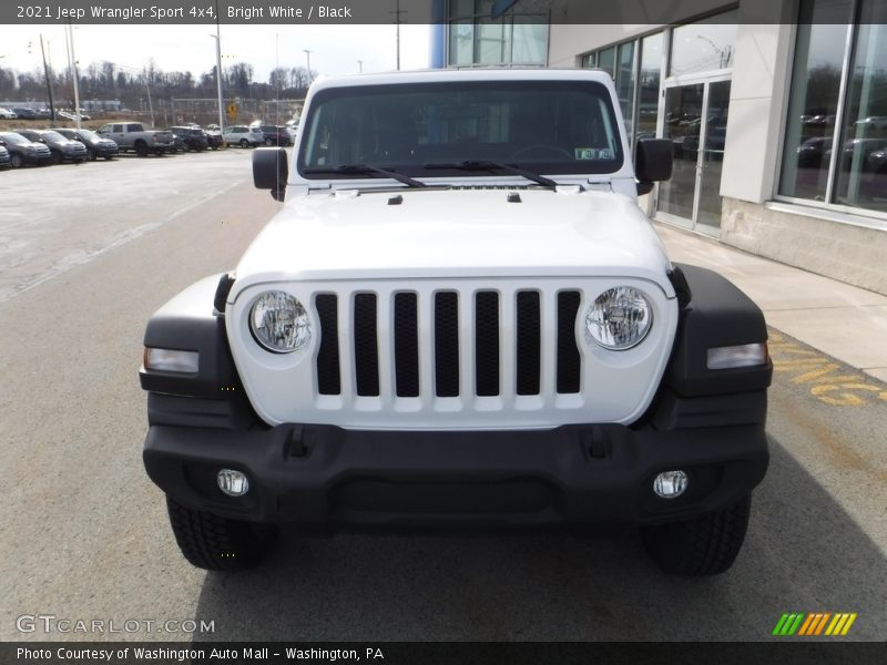 Bright White / Black 2021 Jeep Wrangler Sport 4x4