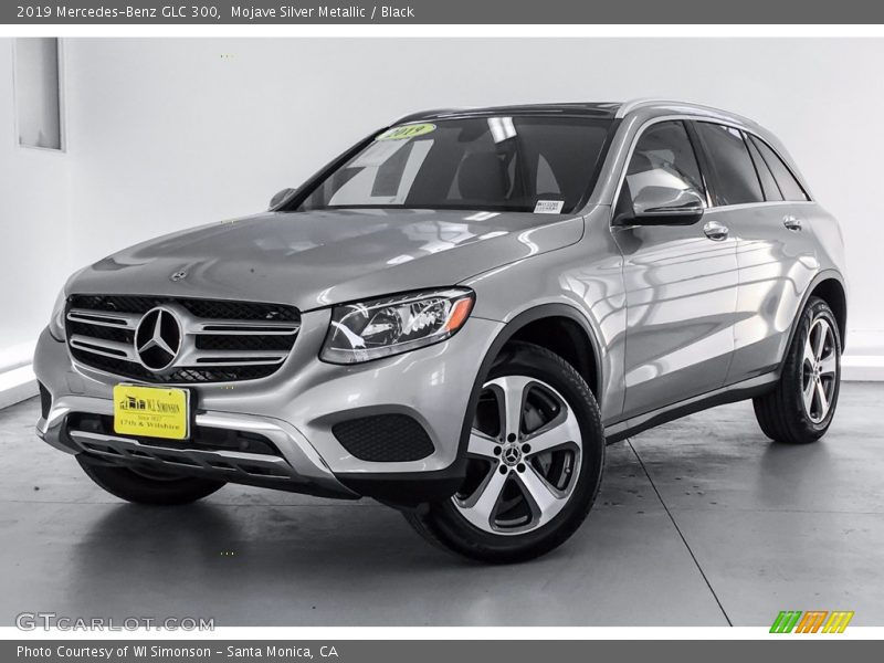 Mojave Silver Metallic / Black 2019 Mercedes-Benz GLC 300