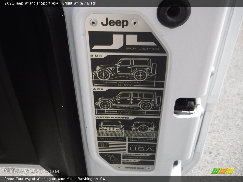 Bright White / Black 2021 Jeep Wrangler Sport 4x4