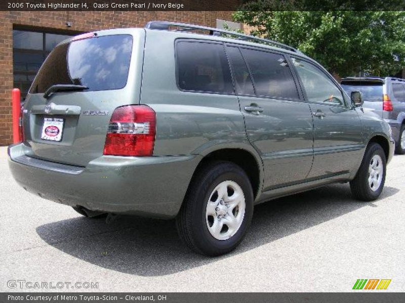 Oasis Green Pearl / Ivory Beige 2006 Toyota Highlander I4