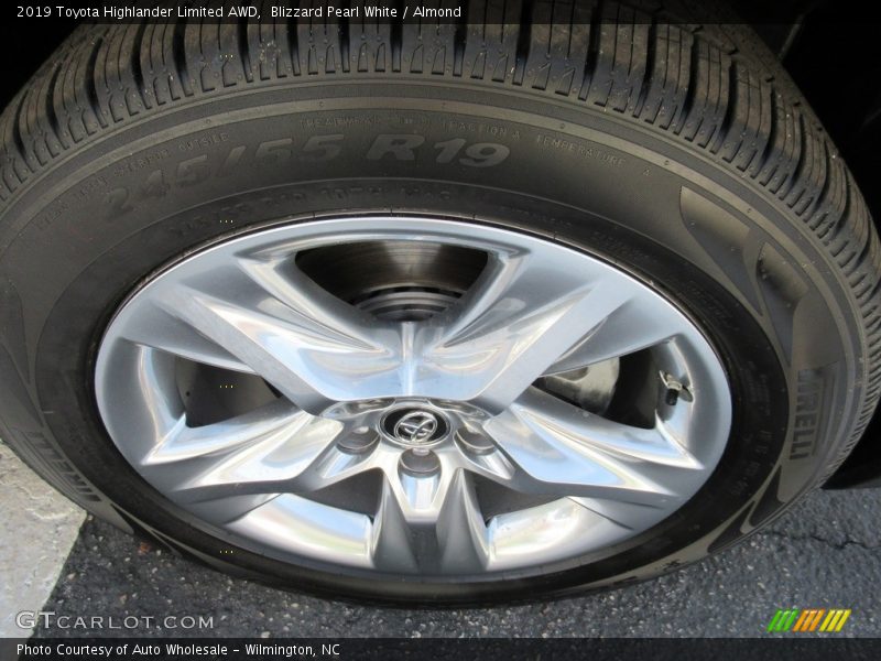 Blizzard Pearl White / Almond 2019 Toyota Highlander Limited AWD
