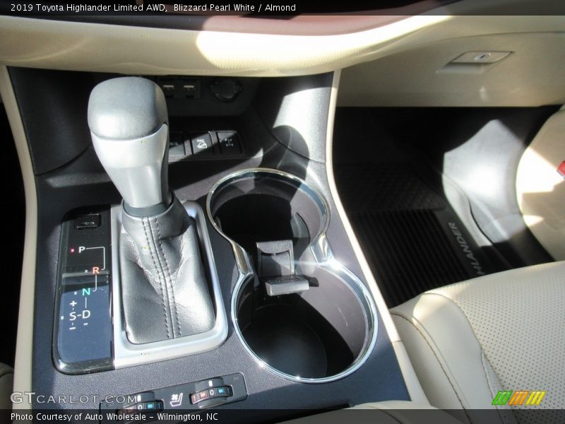 Blizzard Pearl White / Almond 2019 Toyota Highlander Limited AWD