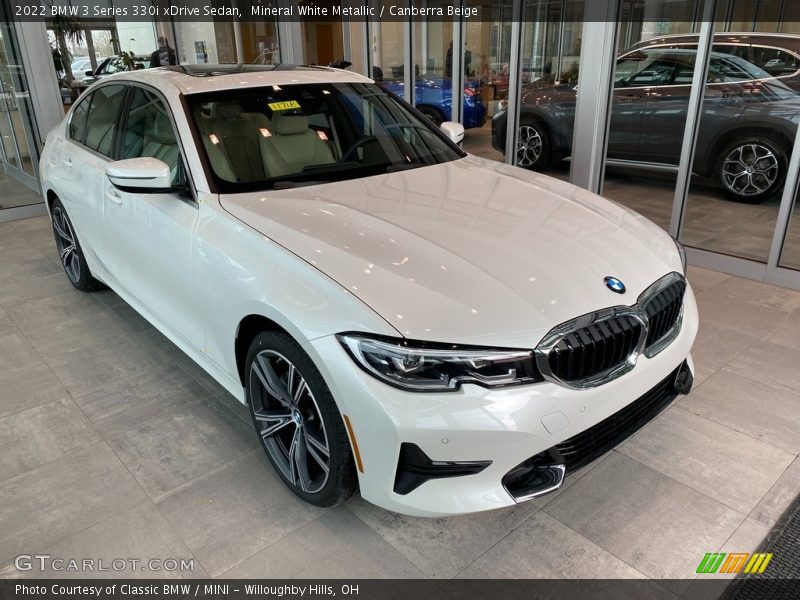 Mineral White Metallic / Canberra Beige 2022 BMW 3 Series 330i xDrive Sedan